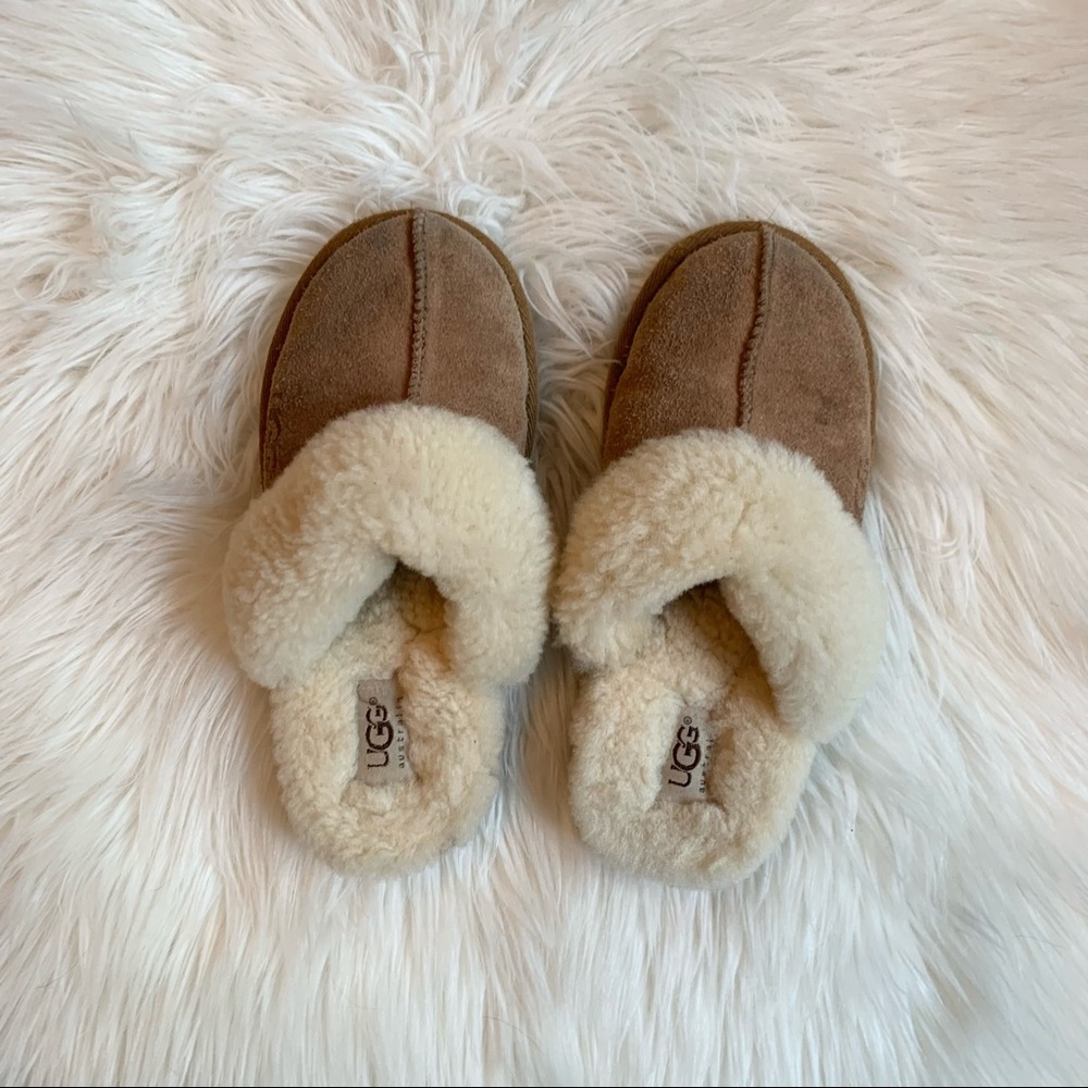 Ugg Australia Chestnut Slip Ons (Kids Size 1)